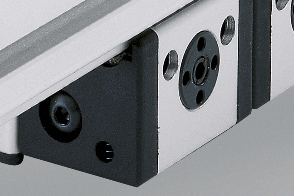 Sharp Point Aluflex Bolts » AluFlex Group