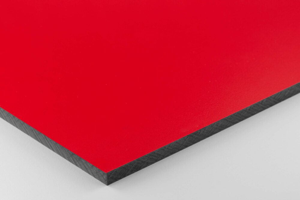 Plast 10 mm, rød, svarende til RAL 3000 » AluFlex Gruppe